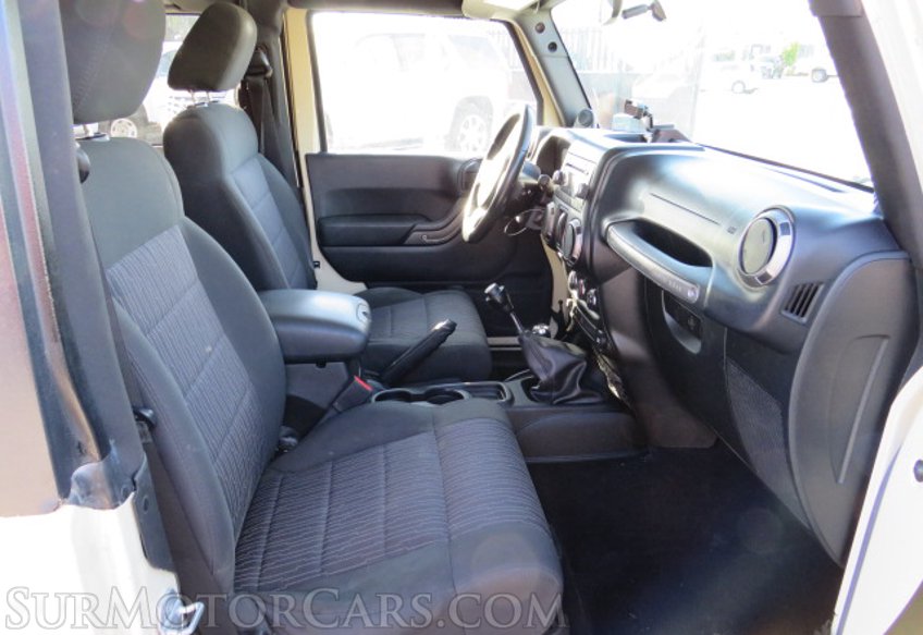2011 Jeep Wrangler - Image 21