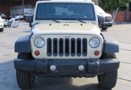 2011 Jeep Wrangler - Image 9