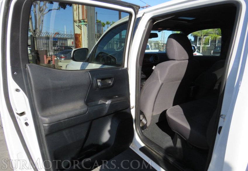 2016 Toyota Tacoma - Image 31