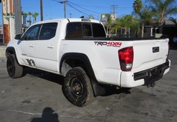 2016 Toyota Tacoma - Image 7