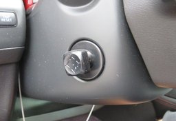 2021 Infiniti Q60 - Image 29