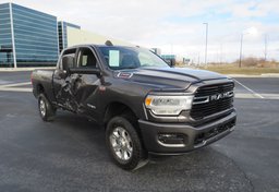 2019 Ram 2500 - Image 4