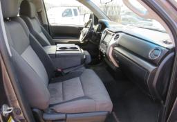 Thumbnail of 2016 Toyota Tundra
