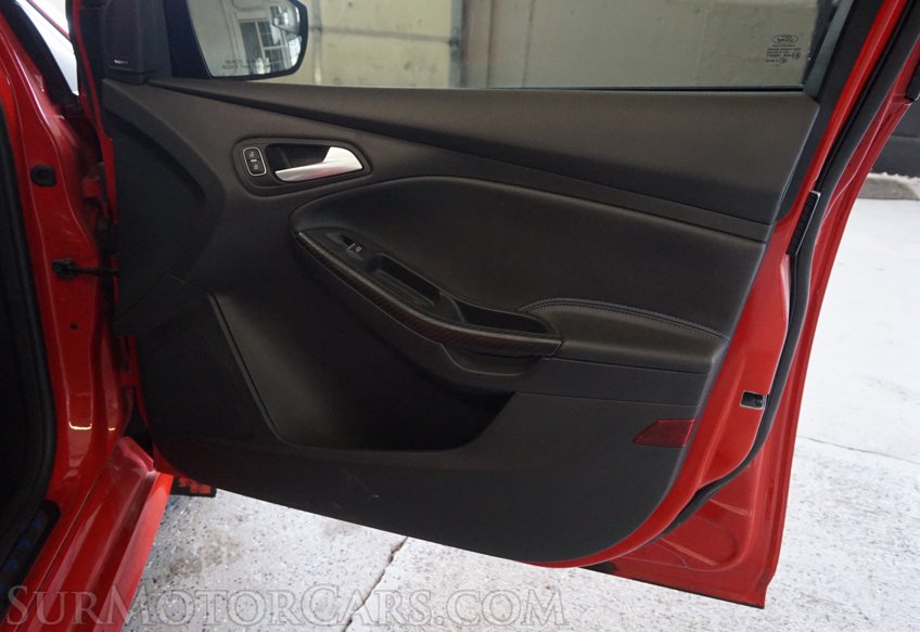 2018 Ford Focus - Image 61