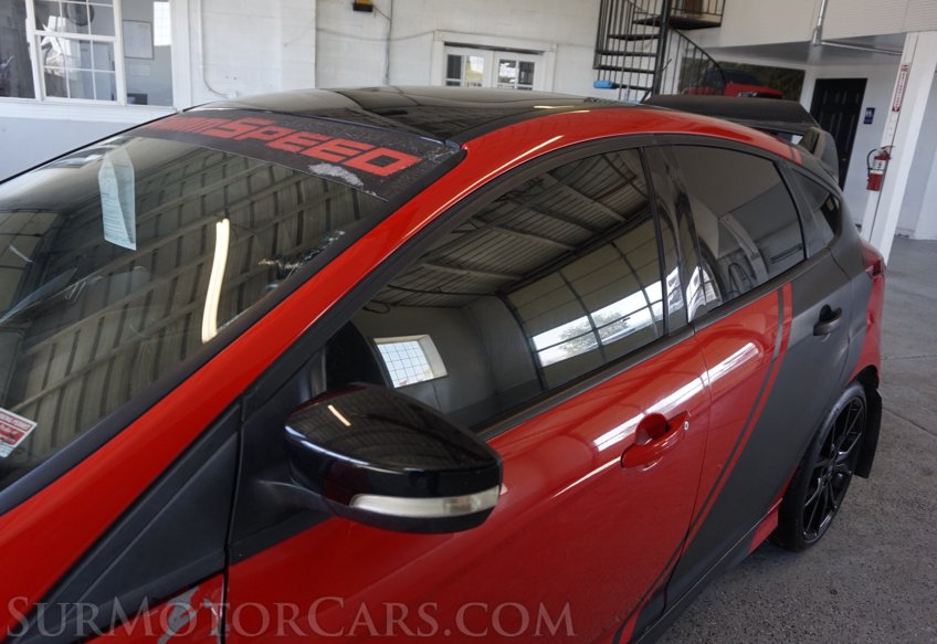 2018 Ford Focus - Image 17