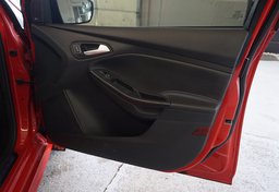 2018 Ford Focus - Image 61