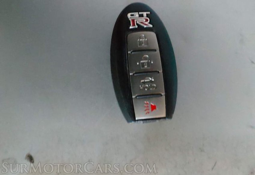 2009 Nissan GT-R - Image 15
