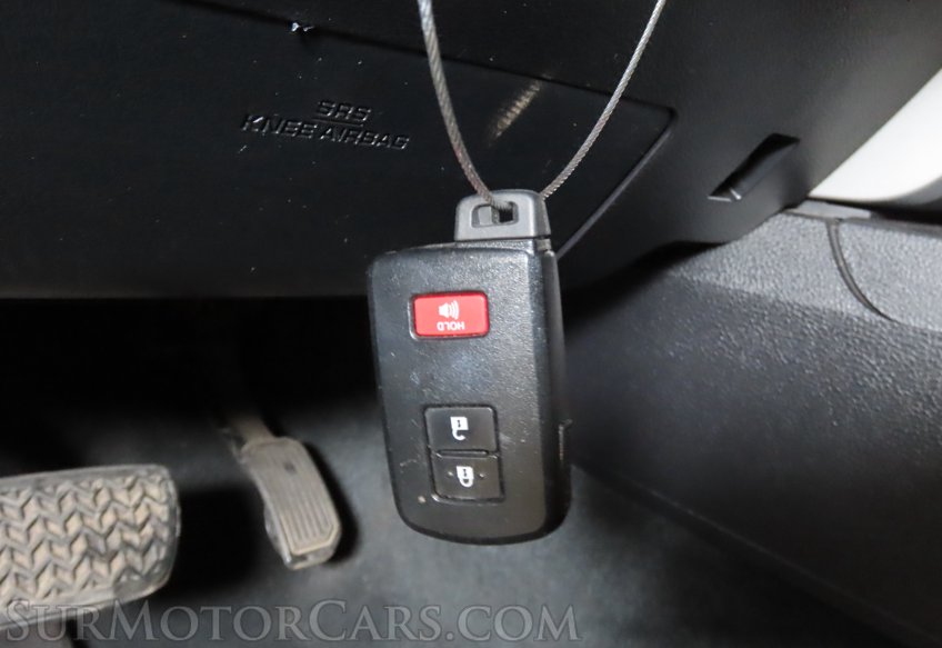 2021 Toyota Tundra - Image 36