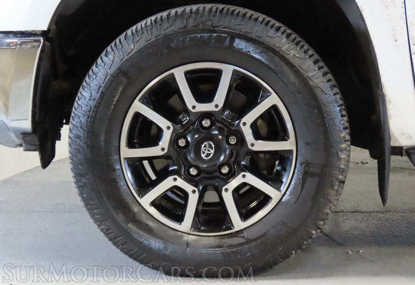 2021 Toyota Tundra - Image 20