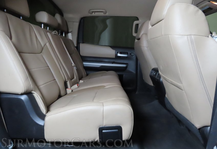 2021 Toyota Tundra - Image 32