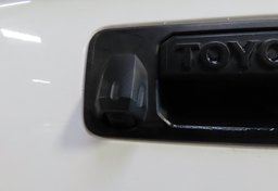 2021 Toyota Tundra - Image 18