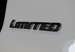 2021 Toyota Tundra - Image 16