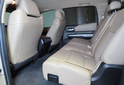 2021 Toyota Tundra - Image 27