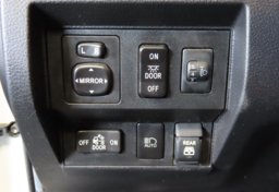 2021 Toyota Tundra - Image 43