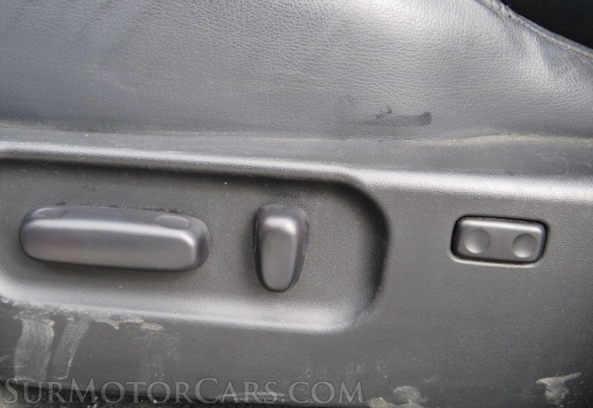 2023 Toyota Tacoma 4WD - Image 41