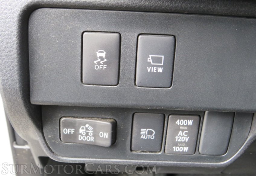 2023 Toyota Tacoma 4WD - Image 38