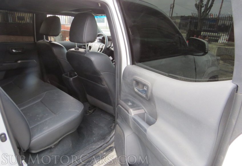 2023 Toyota Tacoma 4WD - Image 22