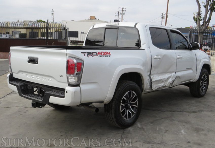 2023 Toyota Tacoma 4WD - Image 10
