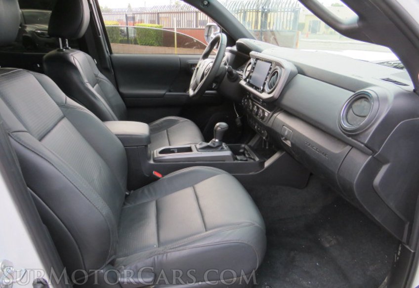 2023 Toyota Tacoma 4WD - Image 24