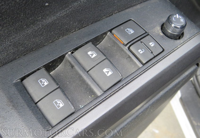 2023 Toyota Tacoma 4WD - Image 37