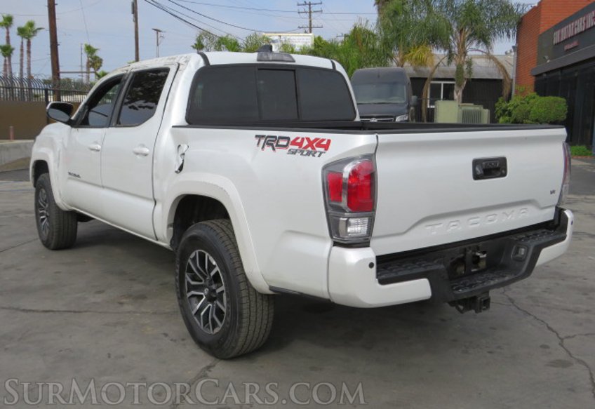 2023 Toyota Tacoma 4WD - Image 9