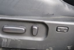 2023 Toyota Tacoma 4WD - Image 41