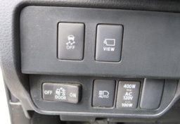 2023 Toyota Tacoma 4WD - Image 38