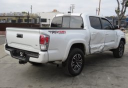 2023 Toyota Tacoma 4WD - Image 10
