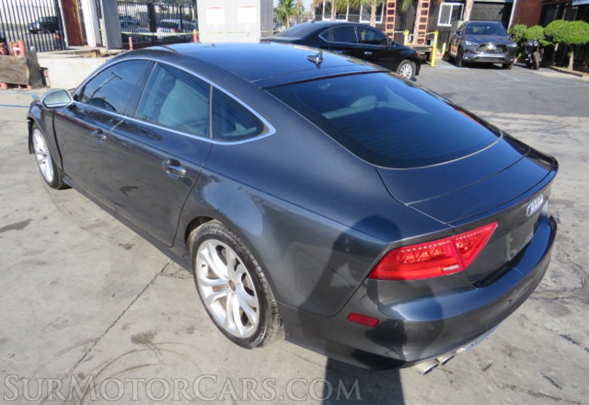 2014 Audi S7 - Image 5