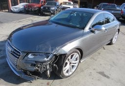 2014 Audi S7 - Image 2