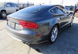 2014 Audi S7 - Image 8