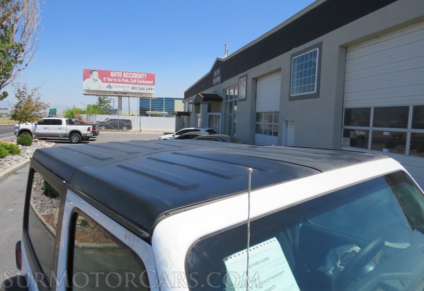 2021 Jeep Wrangler - Image 17