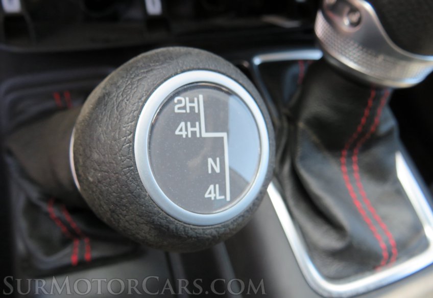 2021 Jeep Wrangler - Image 32