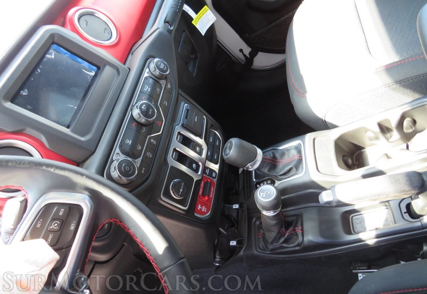 2021 Jeep Wrangler - Image 34