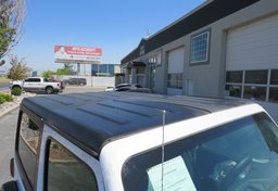 2021 Jeep Wrangler - Image 17