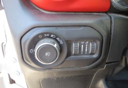 2021 Jeep Wrangler - Image 25