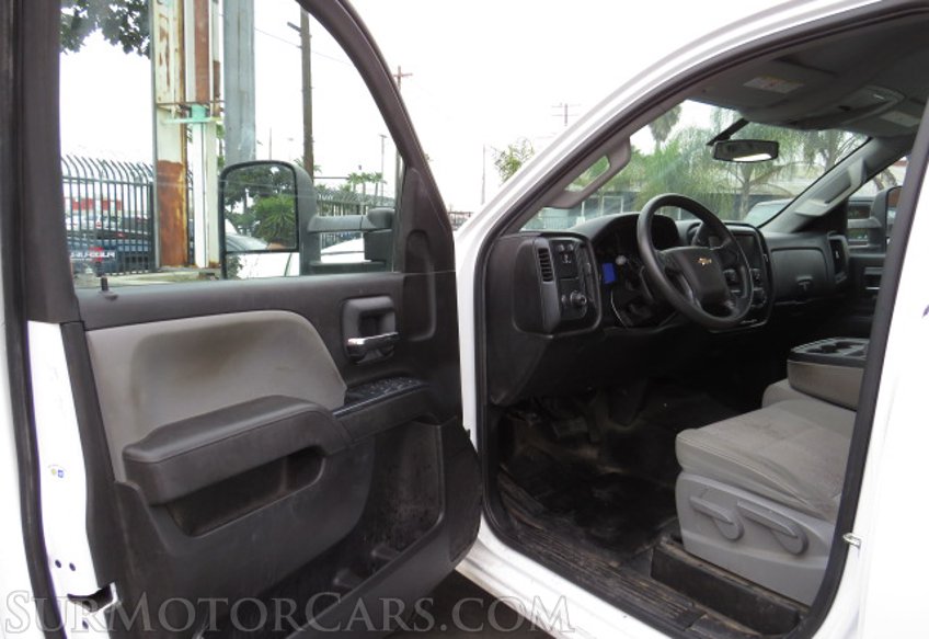 2017 Chevrolet Silverado 2500HD - Image 19