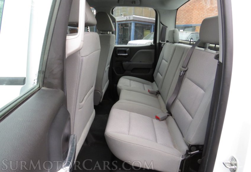 2017 Chevrolet Silverado 2500HD - Image 28