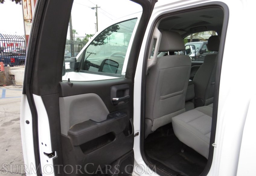 2017 Chevrolet Silverado 2500HD - Image 25