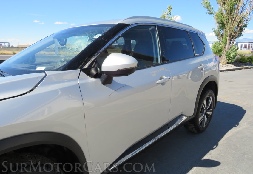 2021 Nissan Rogue - Image 13