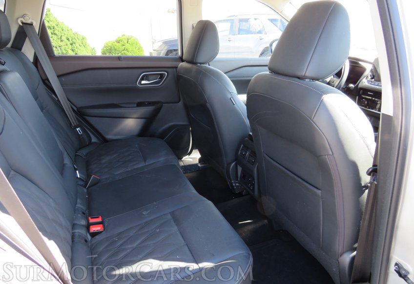 2021 Nissan Rogue - Image 26