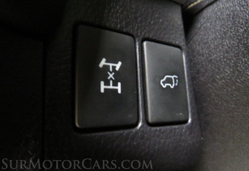 2017 Toyota RAV4 - Image 41