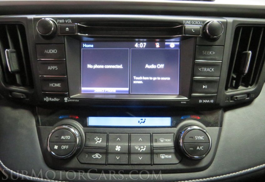2017 Toyota RAV4 - Image 37