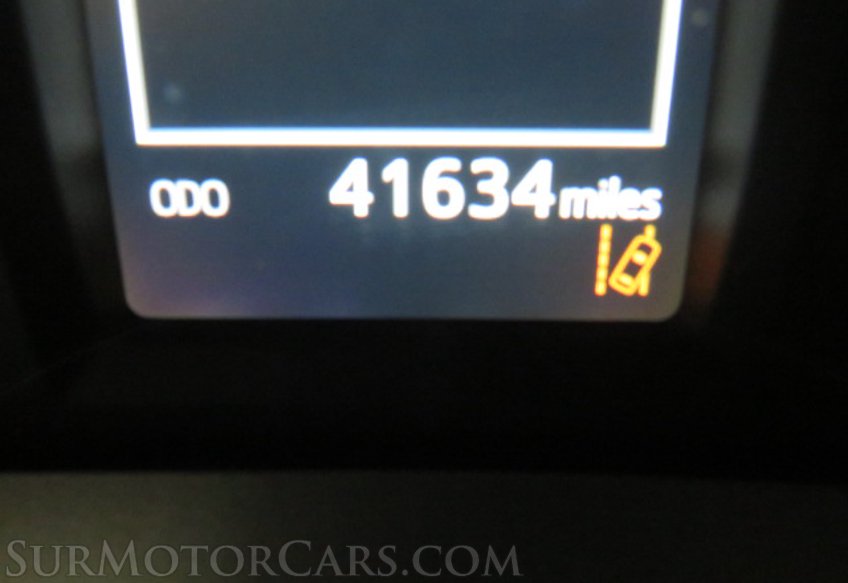 2017 Toyota RAV4 - Image 35