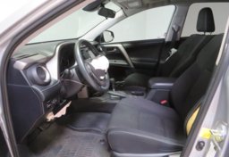 2017 Toyota RAV4 - Image 23