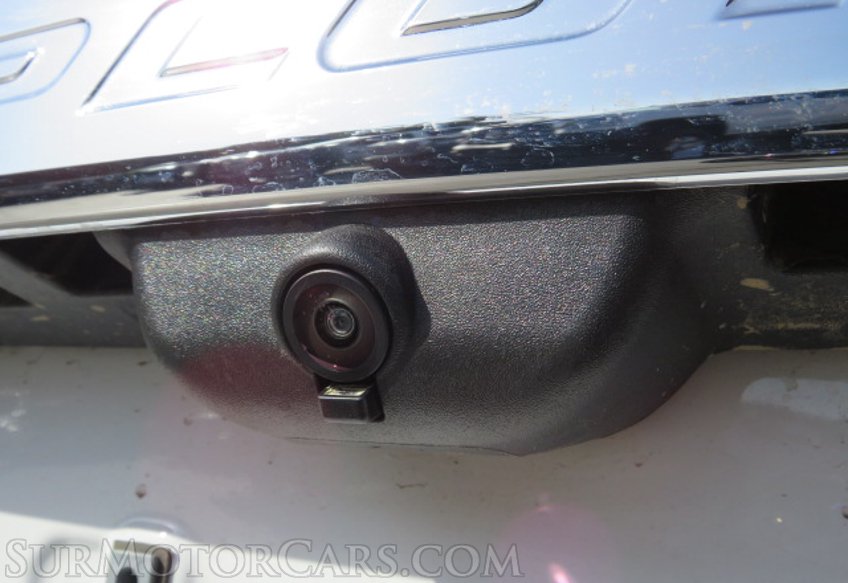 2020 Ford Explorer - Image 10