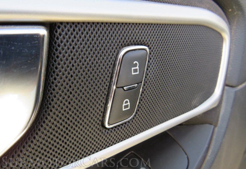 2020 Ford Explorer - Image 46