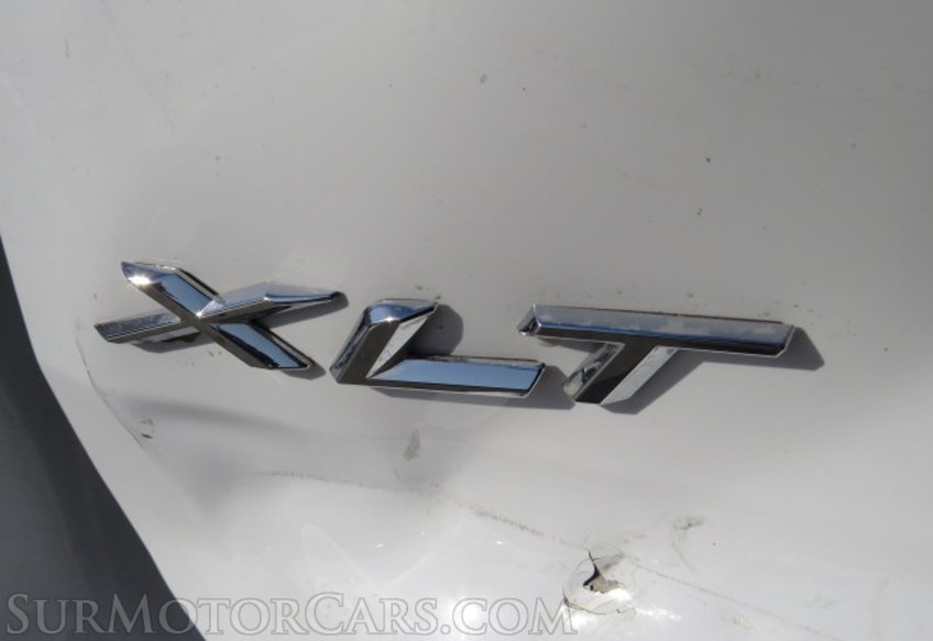 2020 Ford Explorer - Image 16