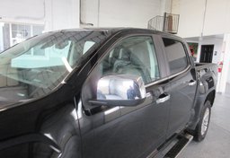 2016 GMC Canyon - Image 14