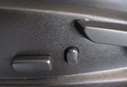 2016 GMC Canyon - Image 46